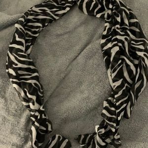 Zebra scarf